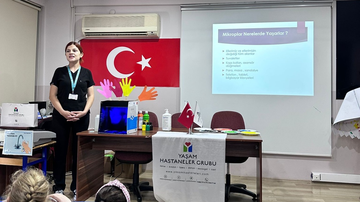 5 Mayıs El Hijyeni Günü nedeniyle Yaşam Hastaneler Grubu  işbirliğinde öğrencilerimize okulumuz toplantı salonunda Hijyen eğitimi verildi.